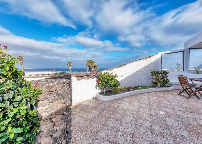 Mar 122 - Ocean Views - 2 Min By Lanzarote * Famara