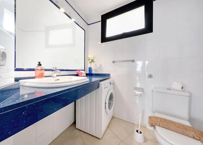 Mar 122 - Ocean Views - 2 Min By Lanzarote *