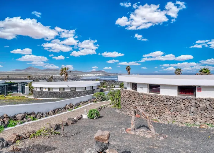 Mar 122 - Ocean Views - 2 Min By Lanzarote Holiday home